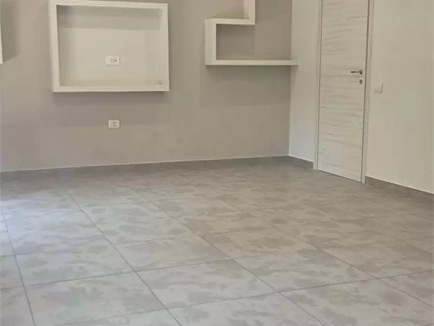 Immagine 33 di Appartamento in affitto  a Bitonto