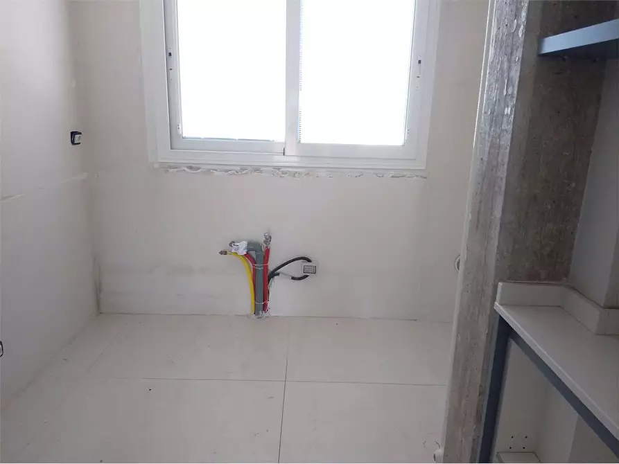 Immagine 11 di Appartamento in vendita  in via tenete domenico modugno 22 a Bitonto