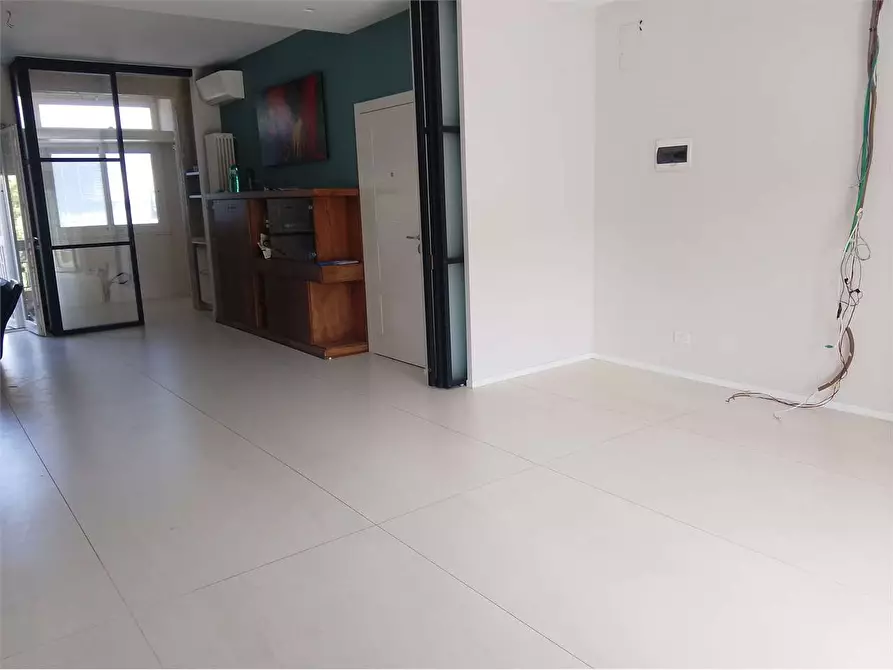 Immagine 25 di Appartamento in vendita  in via tenete domenico modugno 22 a Bitonto