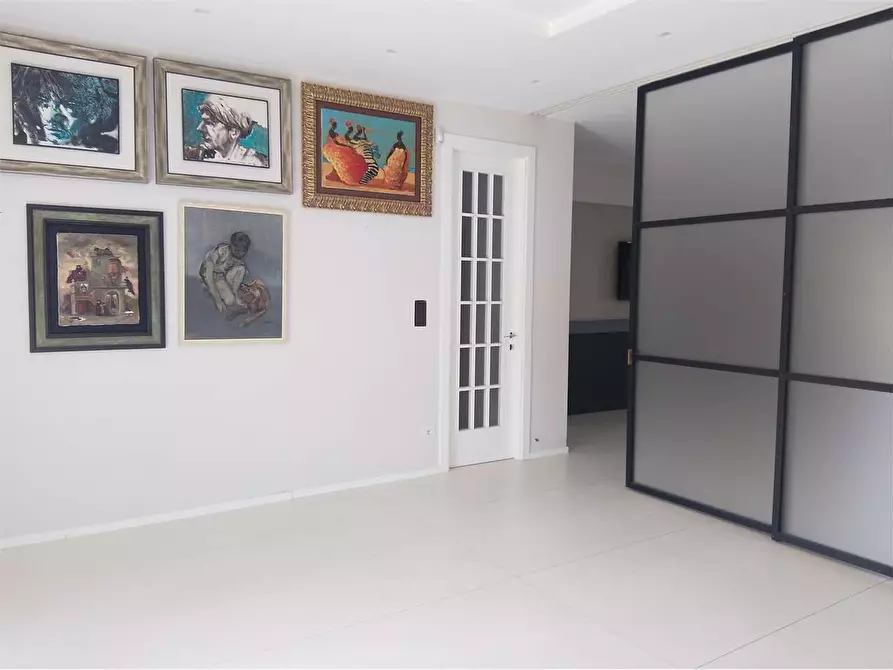 Immagine 1 di Appartamento in vendita  in via tenete domenico modugno 22 a Bitonto