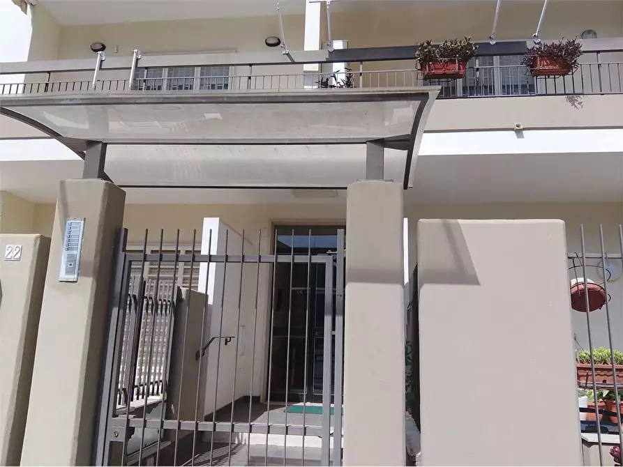 Immagine 53 di Appartamento in vendita  in via tenete domenico modugno 22 a Bitonto
