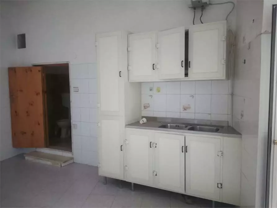 Immagine 8 di Casa indipendente in vendita  in arco gregoriano  6/3/4 a Bitonto