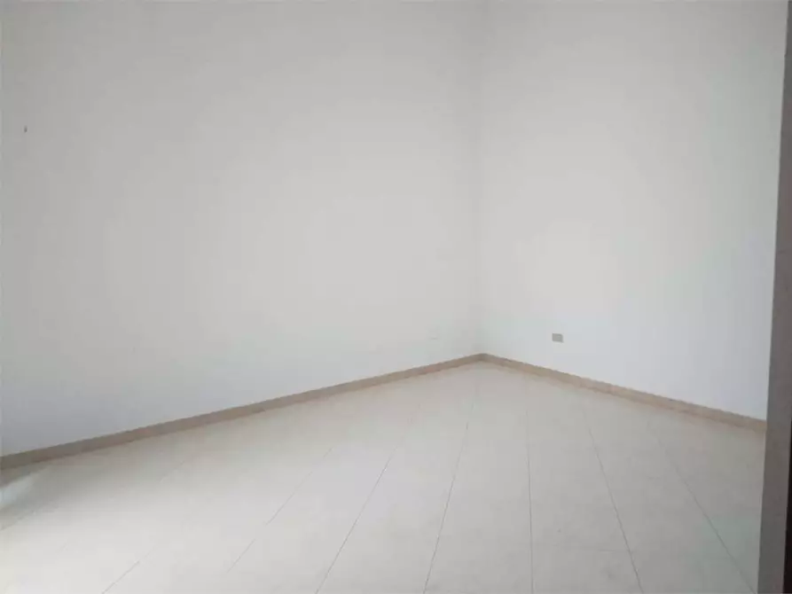 Immagine 13 di Casa indipendente in vendita  in arco gregoriano  6/3/4 a Bitonto