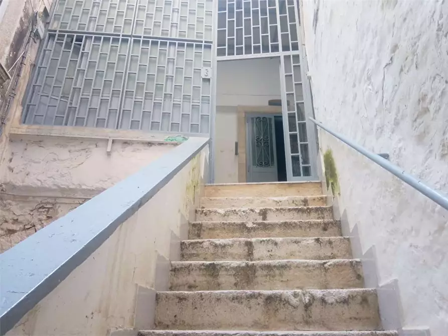 Immagine 18 di Casa indipendente in vendita  in arco gregoriano  6/3/4 a Bitonto