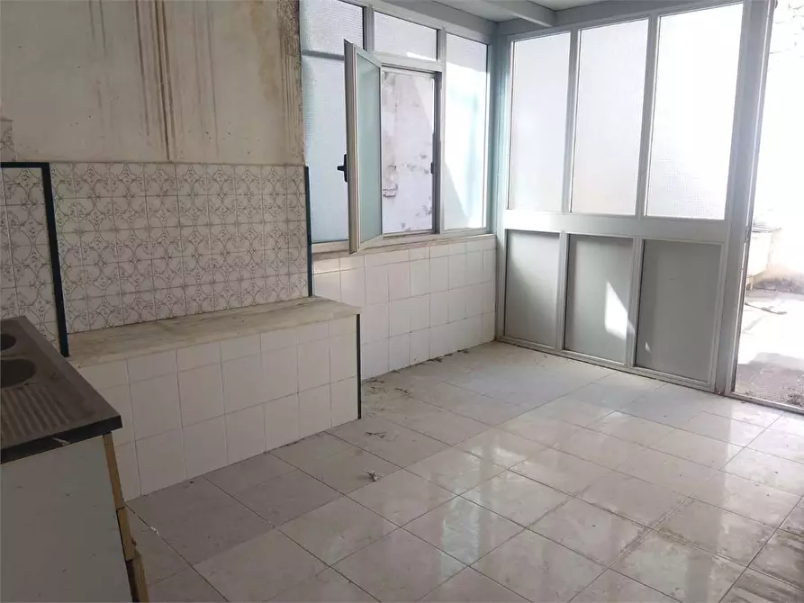 Immagine 23 di Casa indipendente in vendita  in arco gregoriano  6/3/4 a Bitonto