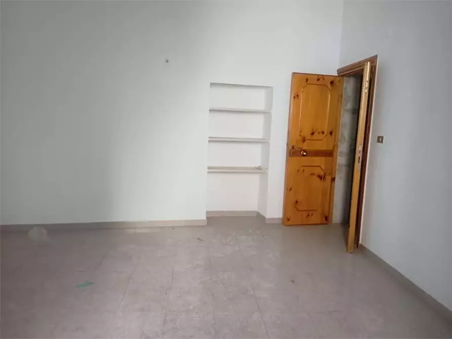 Immagine 28 di Casa indipendente in vendita  in arco gregoriano  6/3/4 a Bitonto