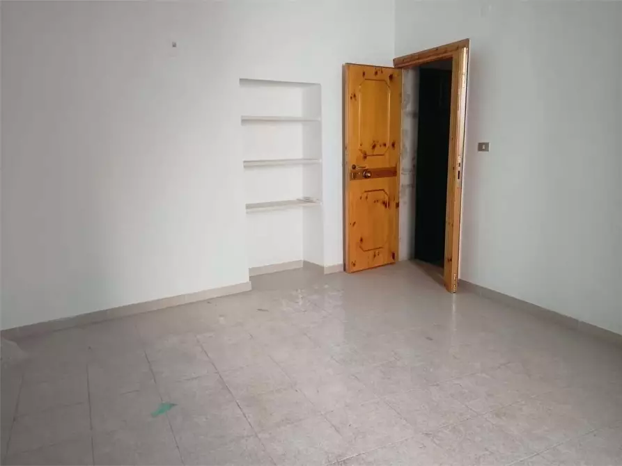 Immagine 29 di Casa indipendente in vendita  in arco gregoriano  6/3/4 a Bitonto