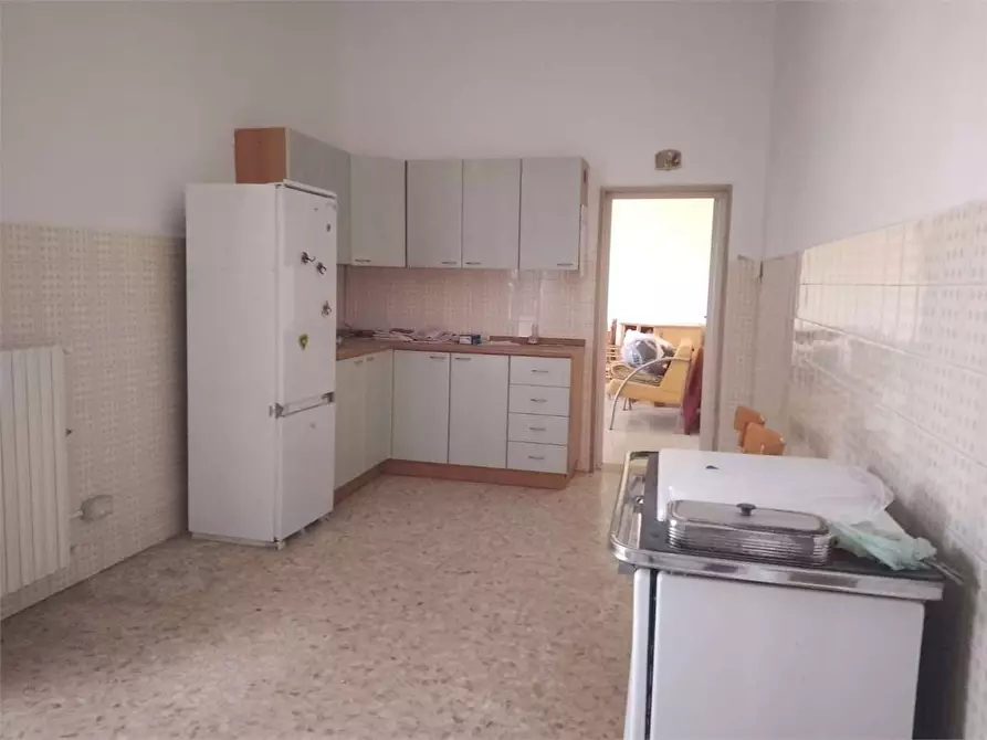 Immagine 2 di Casa indipendente in vendita  in VIA CAZZOLLA  19 a Bitonto