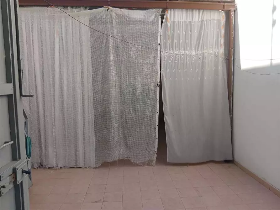 Immagine 10 di Casa indipendente in vendita  in VIA CAZZOLLA  19 a Bitonto