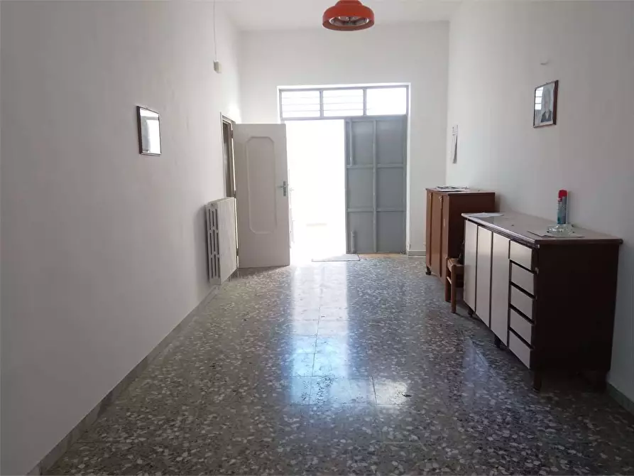 Immagine 17 di Casa indipendente in vendita  in VIA CAZZOLLA  19 a Bitonto