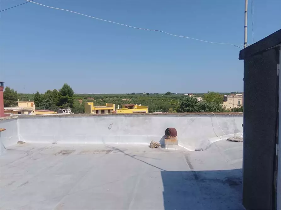 Immagine 10 di Casa indipendente in vendita  in via leopardi  2/3 a Bitonto