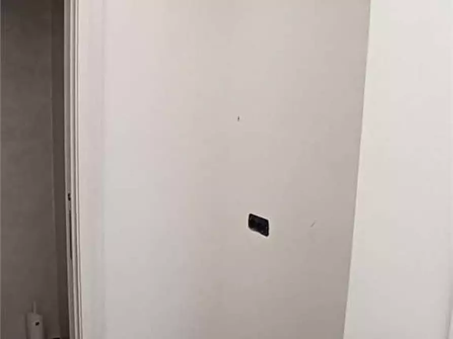 Immagine 16 di Negozio in vendita  in via galileo galilei  42 -44 a Molfetta