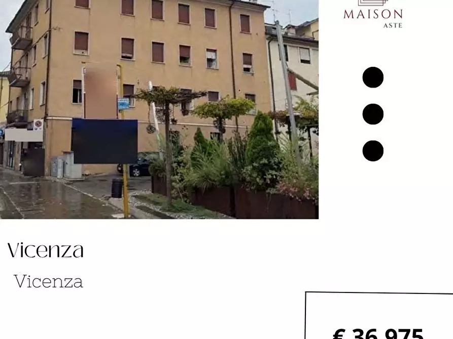 Immagine 1 di Appartamento in vendita  in Corso Santi Felice e Fortunato 108 a Vicenza