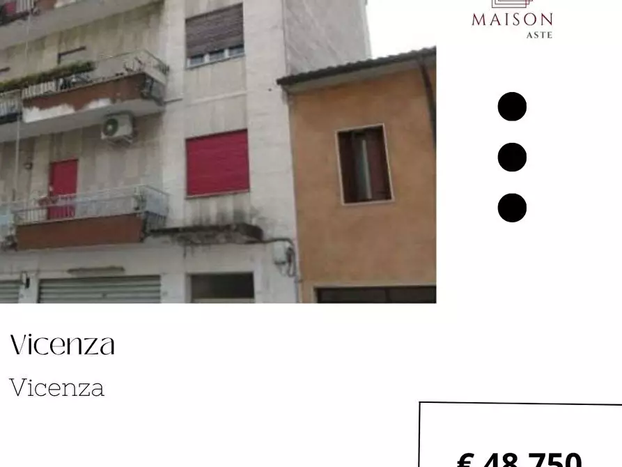 Immagine 1 di Appartamento in vendita  in Borgo Casale 46 a Vicenza