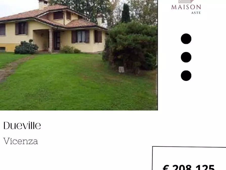 Immagine 1 di Villa in vendita  in Via Monte Pasubio 65-65/A a Dueville