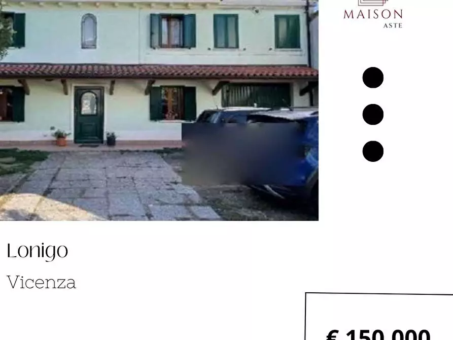 Immagine 1 di Villa in vendita  in Via Madonna  95 a Lonigo