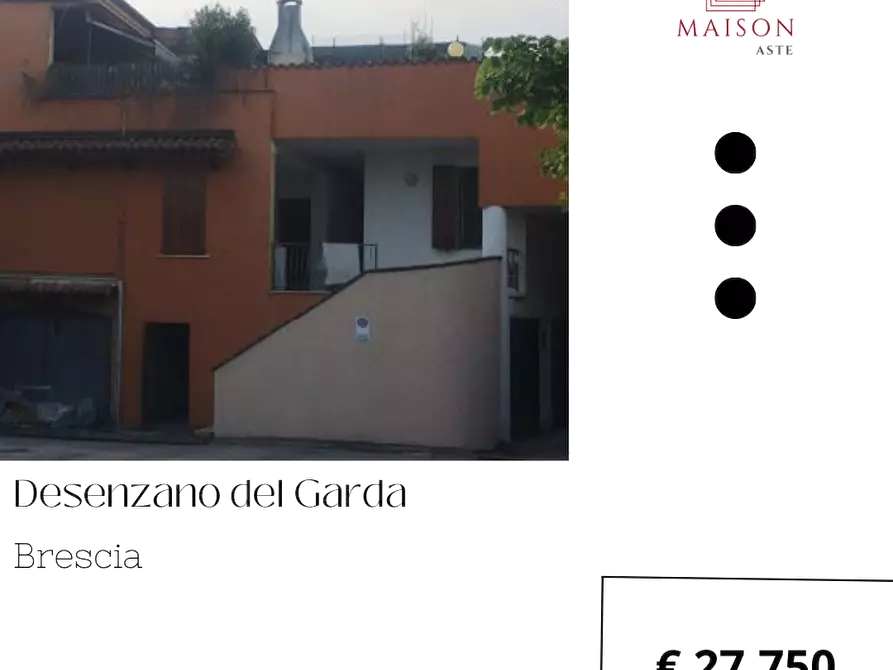 Immagine 1 di Appartamento in vendita  in Via del Pilandro  18 a Desenzano Del Garda