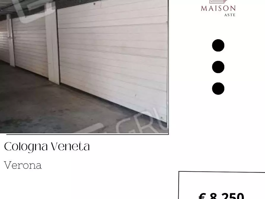 Immagine 1 di Garage in vendita  in Viale Verona a Cologna Veneta