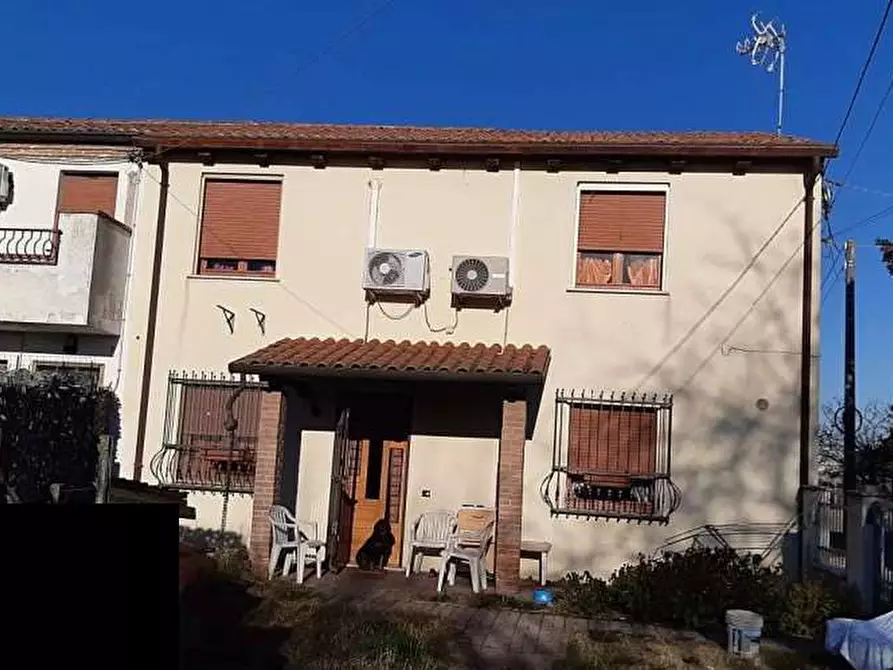 Immagine 1 di Appartamento in vendita  in Via Aguiaro 189 a Crespino