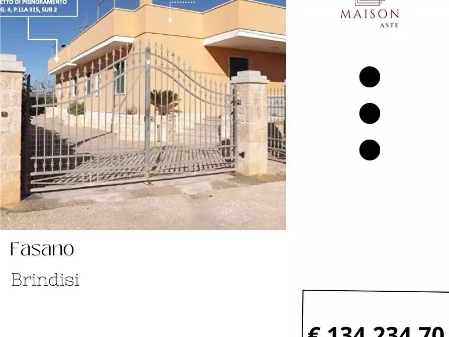 Immagine 1 di Casa bifamiliare in vendita  in Contrada Calafetente s.n.c. a Fasano