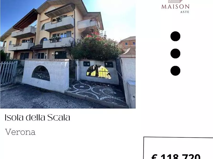 Immagine 1 di Appartamento in vendita  in Via G. Falconi  9 a Isola Della Scala