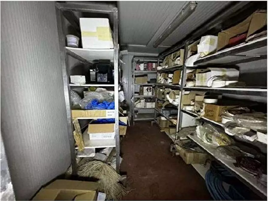 Immagine 39 di Capannone industriale in vendita  in Via Cicogna 5 a Roveredo Di Gua'