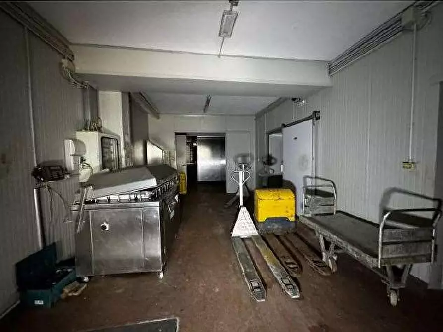 Immagine 28 di Capannone industriale in vendita  in Via Cicogna 5 a Roveredo Di Gua'