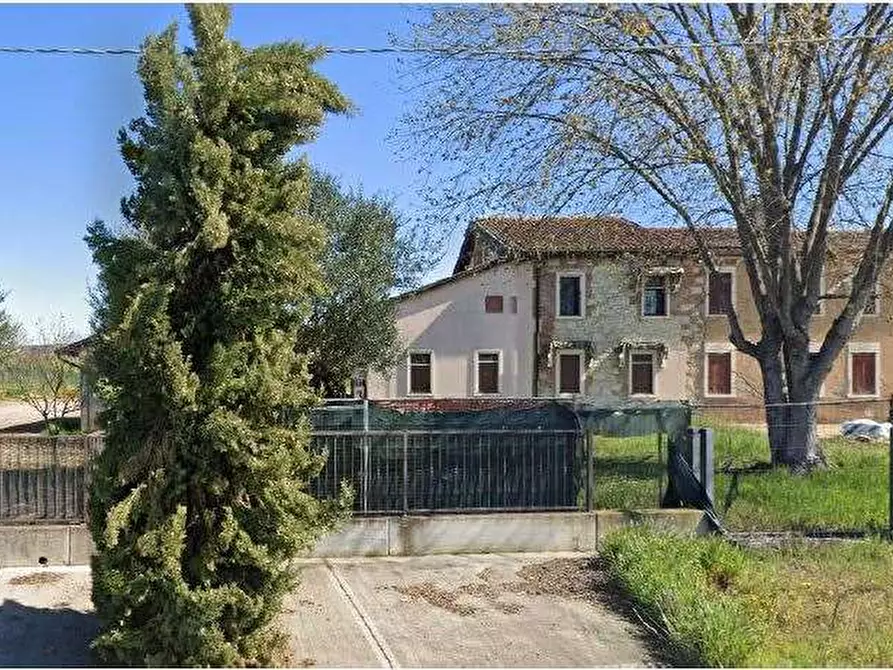 casa indipendente in vendita a Pressana in zona San Francesco