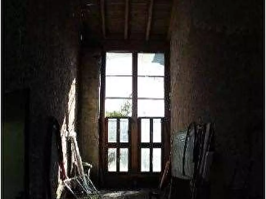 Immagine 7 di Magazzino in vendita  in Contrada Barco snc a Roverè Veronese