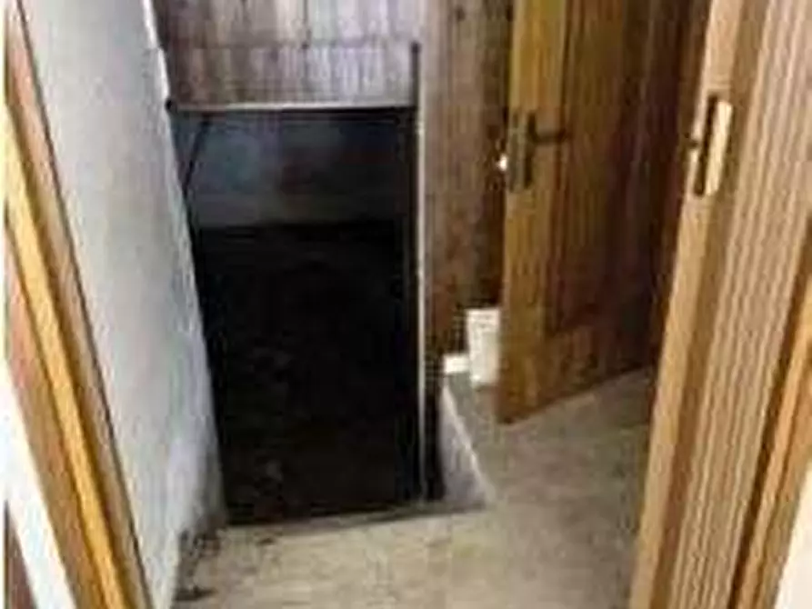 Immagine 3 di Negozio in vendita  in Via Martiri della Libertà 5 a Nogara