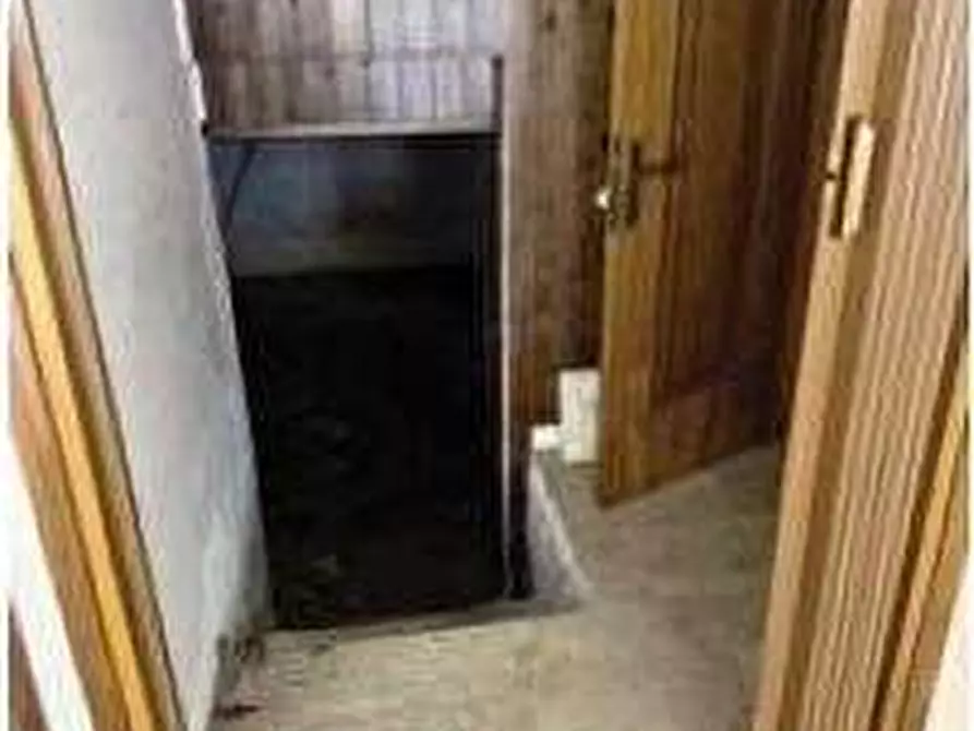 Immagine 9 di Negozio in vendita  in Via Martiri della Libertà 5 a Nogara