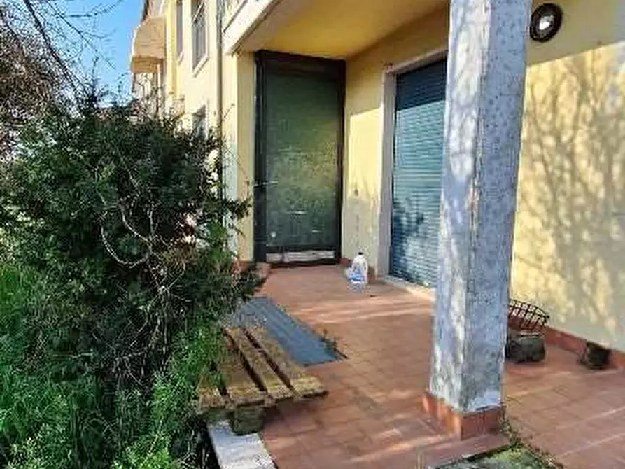 Immagine 2 di Appartamento in vendita  in Via Giacomo Leopardi 87 a Zimella