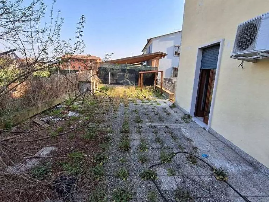 Immagine 26 di Appartamento in vendita  in Via Giacomo Leopardi 87 a Zimella