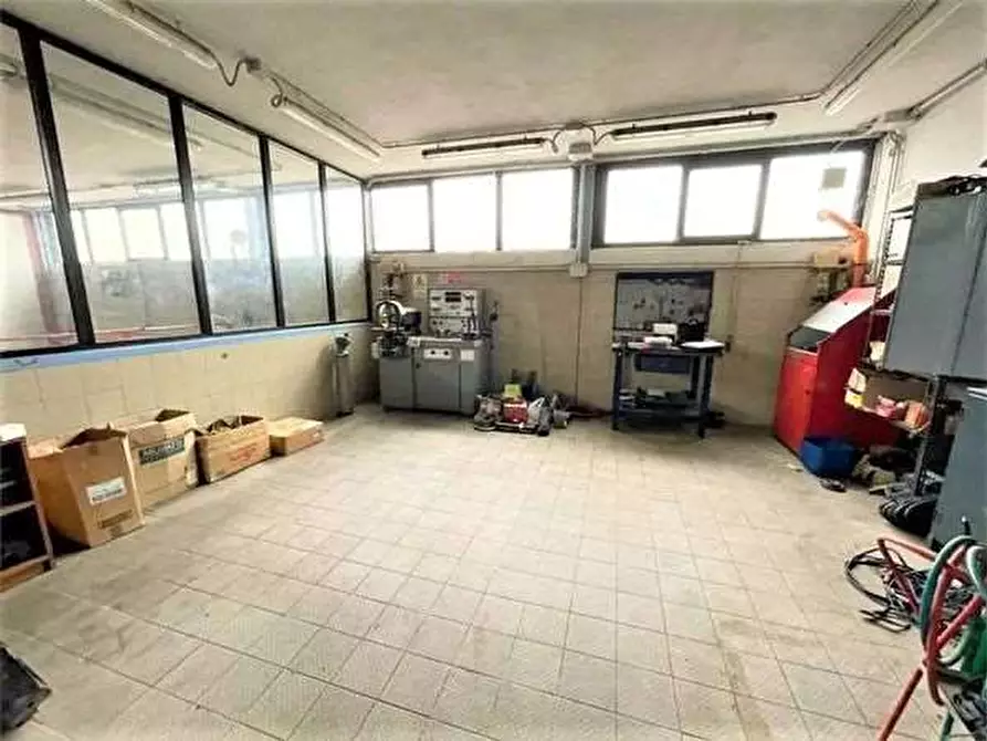 Immagine 9 di Capannone industriale in vendita  in Via Roma 16 a Nogarole Rocca