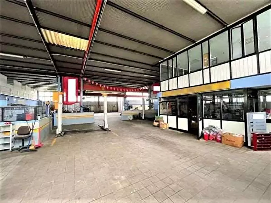 Immagine 15 di Capannone industriale in vendita  in Via Roma 16 a Nogarole Rocca