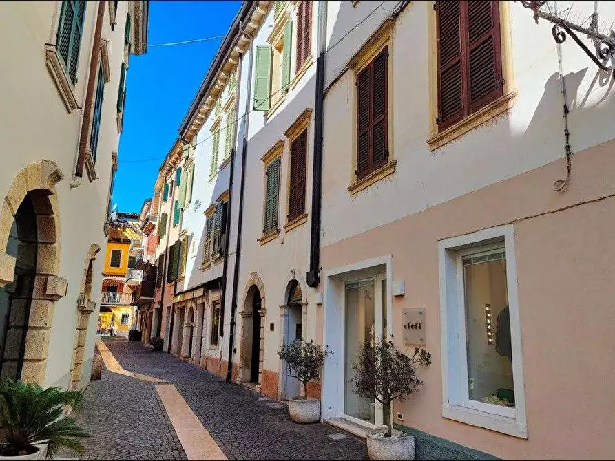 appartamento in vendita a Peschiera del Garda