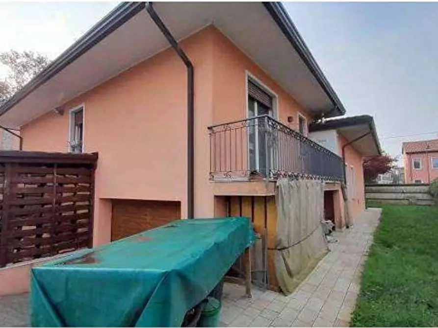 Immagine 4 di Villa in vendita  in Via Roma 12 a Montegaldella