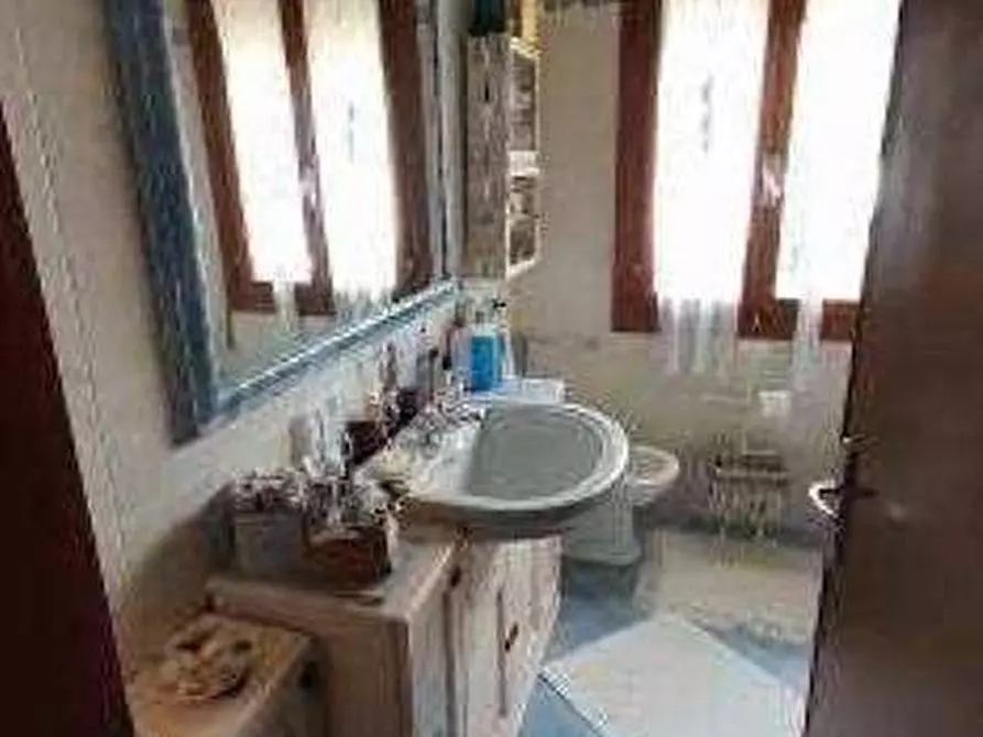 Immagine 13 di Villa in vendita  in Via Roma 12 a Montegaldella