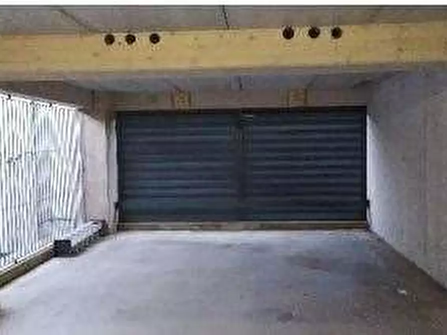 Immagine 9 di Ufficio in vendita  in Via Vecchia Ferriera  57 a Vicenza