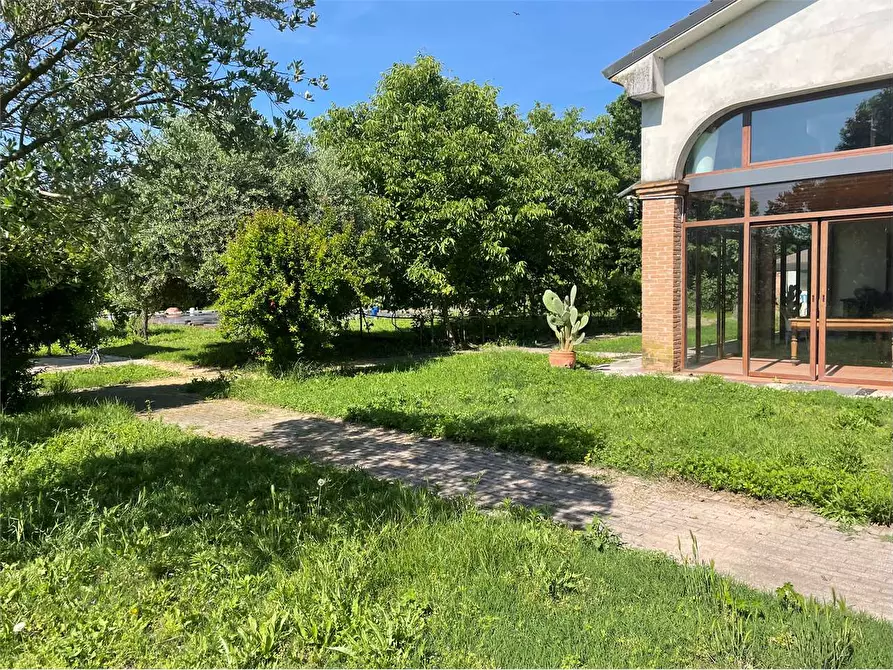 Immagine 2 di Villa in vendita  in via legnago 8 a Palu'