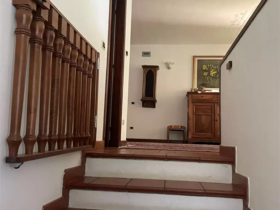 Immagine 10 di Villa in vendita  in via legnago 8 a Palu'