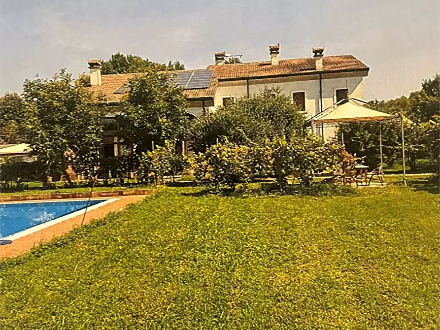 Immagine 5 di Villa in vendita  in via legnago 8 a Palu'