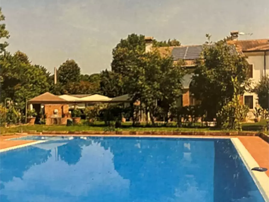 Immagine 4 di Villa in vendita  in via legnago 8 a Palu'