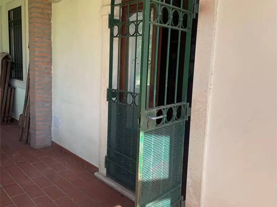 Immagine 46 di Villa in vendita  in via legnago 8 a Palu'