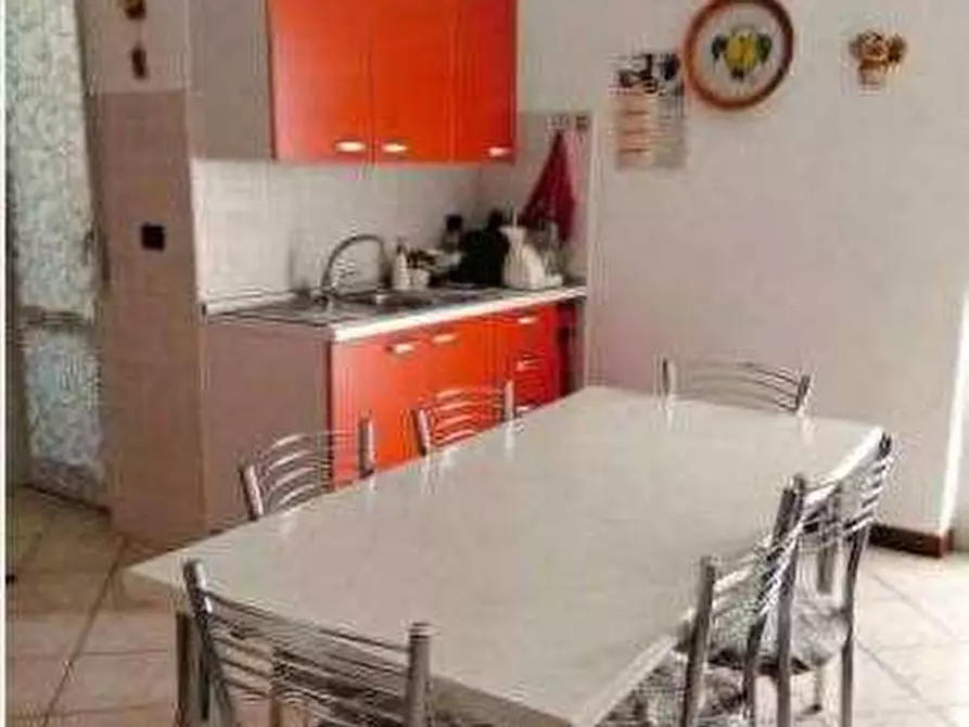 Immagine 8 di Appartamento in vendita  in Via Gramsci 9 a Sommacampagna