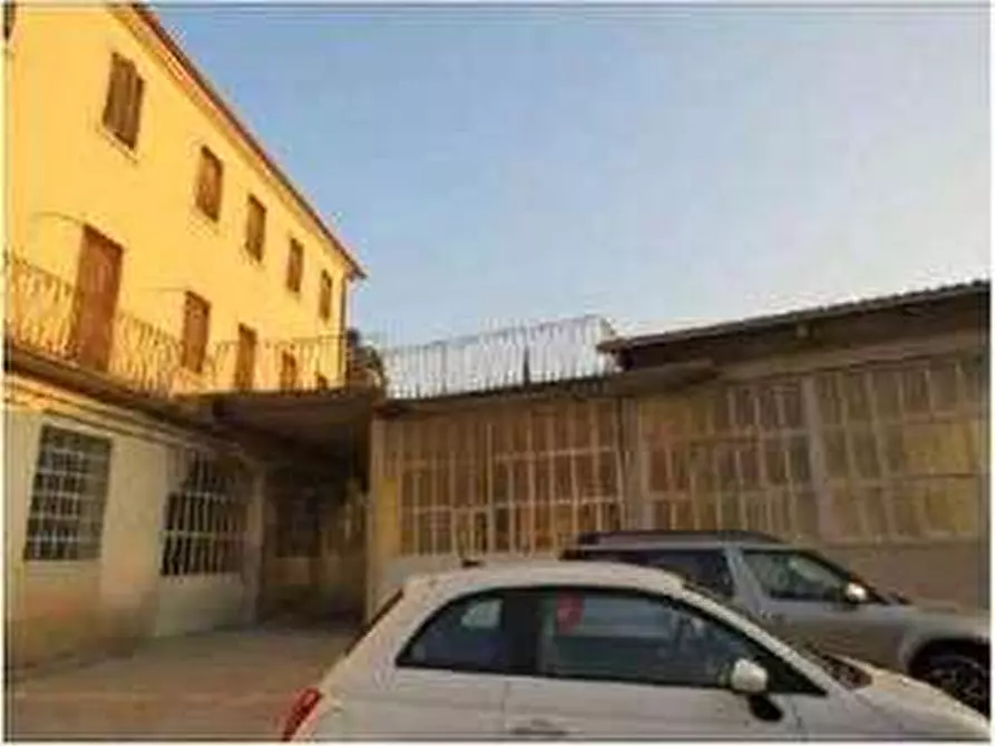 Immagine 4 di Capannone industriale in vendita  in Località Gamberon 17 a Caprino Veronese
