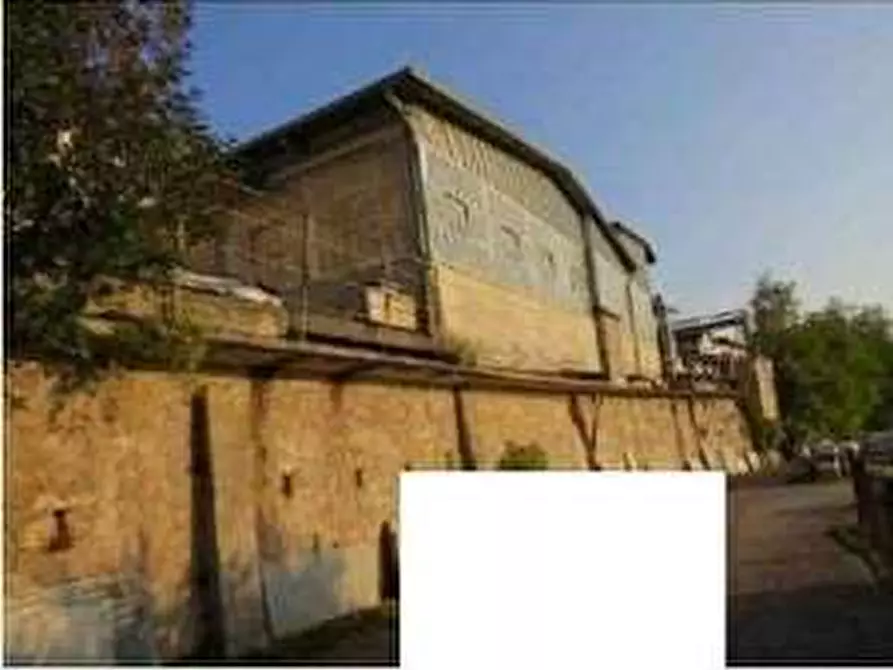 Immagine 5 di Capannone industriale in vendita  in Località Gamberon 17 a Caprino Veronese