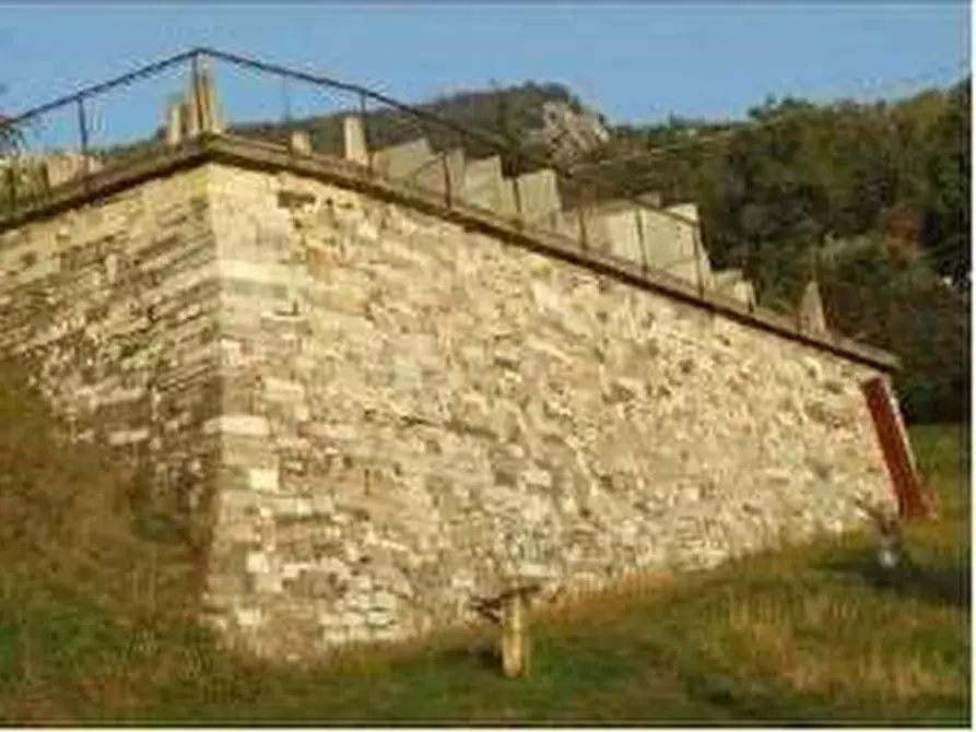 Immagine 9 di Capannone industriale in vendita  in Località Gamberon 17 a Caprino Veronese