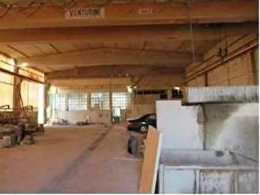 Immagine 23 di Capannone industriale in vendita  in Località Gamberon 17 a Caprino Veronese