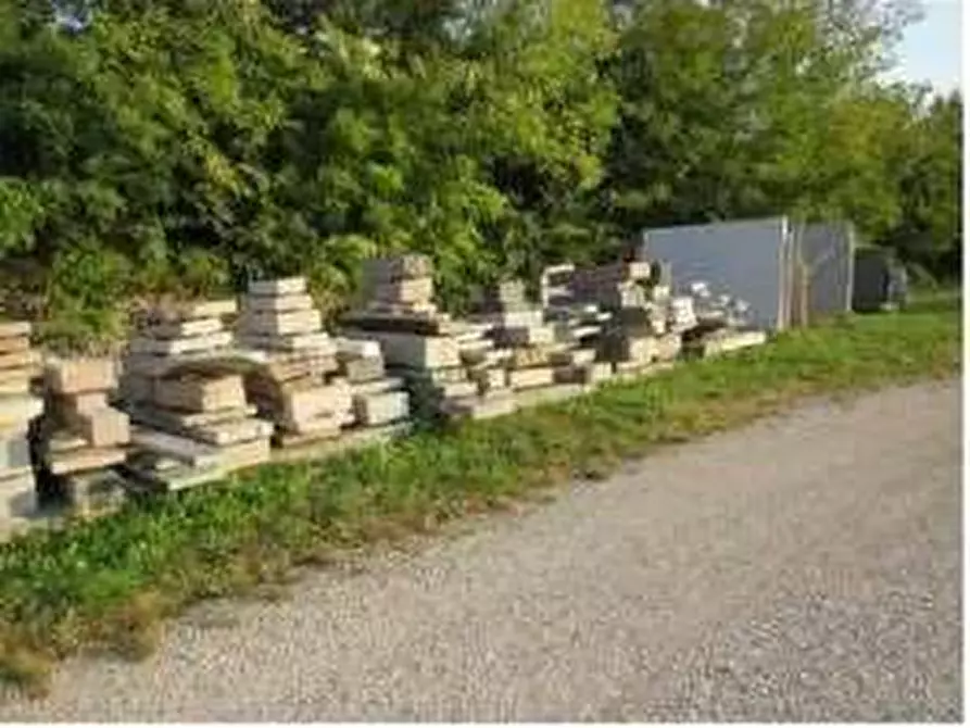 Immagine 47 di Capannone industriale in vendita  in Località Gamberon 17 a Caprino Veronese